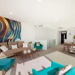 Vila 200m² New D With Private, Heated Pool And Amazing Ocean View.