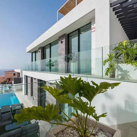200m² New D With Private, Heated Pool And Amazing Ocean View. Vila *