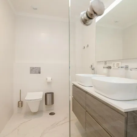 200m² New D With Private, Heated Pool And Amazing Ocean View. *