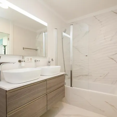 200m² New D With Private, Heated Pool And Amazing Ocean View. Вилла Адехе